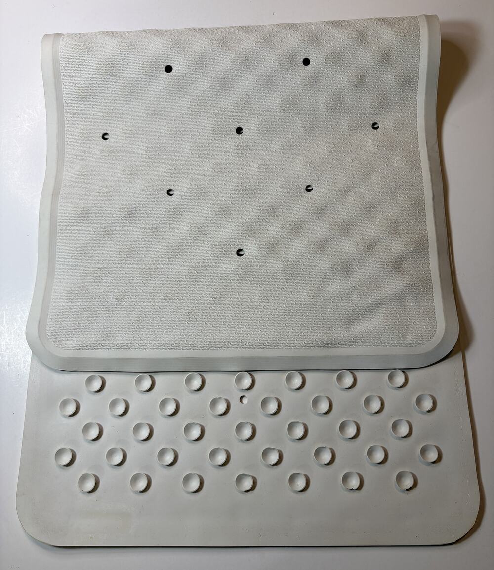 Non-Slip Bathtub Mat with Suction Cups - Washable Shower Mat (29 x 13, White) vn